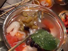 -麦凯伦烧烤·精酿超级工厂店(金桥总店)