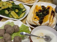 -彭记铁锅肥肠(东四总店)