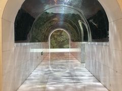 -华西龙希大酒店旅游观光区
