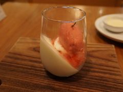 -ROAST coffee & eatery