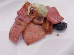 潮式秘制松板肉-弘雅饭店