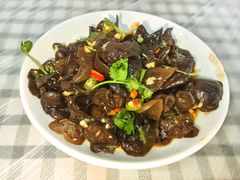 -卢六川汤肉(南方花园店)