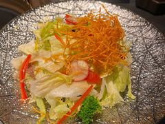 -铭牛烧肉·和牛海鲜自助(高新月牙湖店)