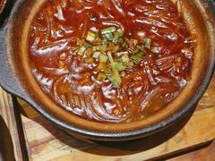-有红鸡毛店·砂锅菜(抚琴夜市店)