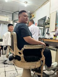 -兰建理发店