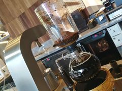 -星巴克臻选(南京艾尚天地店)