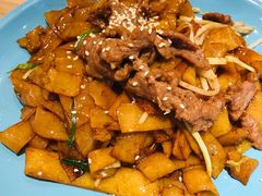 干炒牛肉河粉-避风塘(江桥万达店)