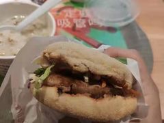 -麦当劳(台山万达店)