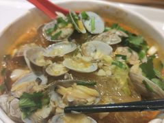 -何记花甲(海岸城旗舰店)