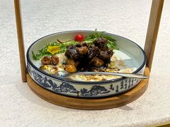 黑蒜子牛肉粒-卫鼎轩·家宴(水上公园店)