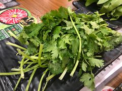 -呷哺呷哺(哈尔滨红博购物广场店)