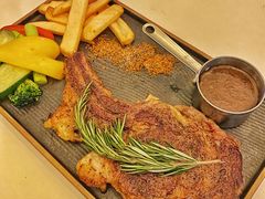 小战斧牛扒-JUKEBOX玖部音乐餐厅(华侨城店)