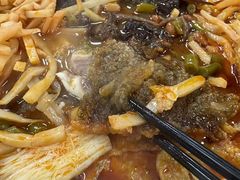 -在巷子里的烤肉店·螺蛳粉烤鱼·牛蛙(和美城店)