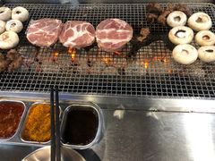 -马路牙子烧烤音乐酒馆(望京店)