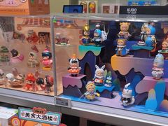 -泡泡玛特POPMART(蓝色港湾店)
