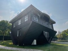 -金山农民画村-枫泾波兰倒置屋