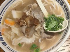 -鑫花溪牛肉米粉(文星广场店)