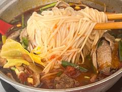 -铁锅哥米线