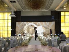 -上海宝华万豪酒店