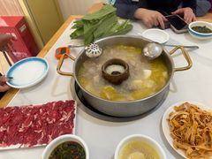 人参滋补鸡-朴小妹人参鸡汤火锅(长白山万达店)