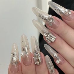 -FuFu美甲美睫