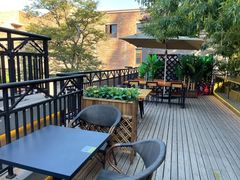 -麦落精酿啤酒餐吧(先农大院店)