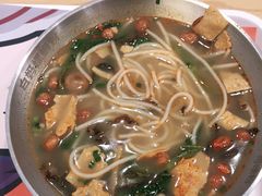-白妈螺蛳粉(白云万达店)