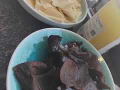 -皇城老妈·大连海鲜火锅(港湾店)