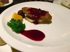 -半岛翡丽海鲜自助餐厅(观风亭店)