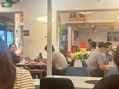 -毛辣果·贵州红酸汤牛肉火锅(西单店)