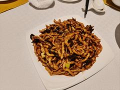 鱼香肉丝-弘雅饭店