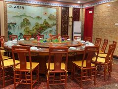 包厢-万荣烤鸭店·北京菜(天坛店)