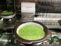 -半岛翡丽海鲜自助餐厅(观风亭店)