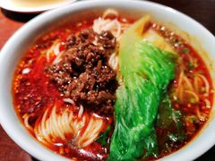 -全牛匠·乐山跷脚牛肉(西单华威约饭街店)