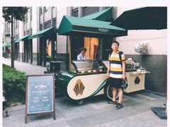 门面-上海半岛酒店·半岛精品店
