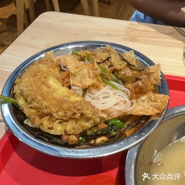 打卡济南每一家螺蛳粉～