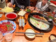 -周小明火锅(黑金冠社区店)