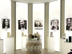 -名创优品(天河区正佳广场二店)