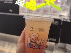 -瑞幸咖啡(田贝地铁站D出入口店)