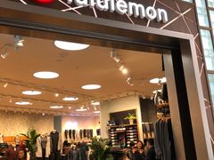 门面-lululemon athletica(希慎广场店)