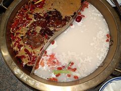 -小天鹅火锅·一线江景洪鼎旗舰店(洪崖洞店)