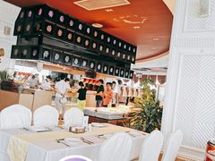 -荣誉国际酒店-云顶旋转餐厅