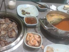 -金滏山烤肉·海鲜·火锅自助餐厅(襄阳万达店)