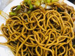 -亨利烧烤(理想山店)