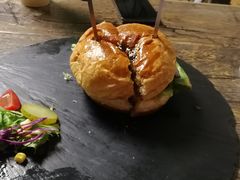 -HIGH FIVE哈福手工汉堡(桂林路店)