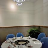这家汤锅很纯正～适合这个季节来喝[调皮]