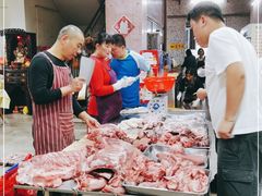 -标记美食新鲜猪杂(兴南大道店)