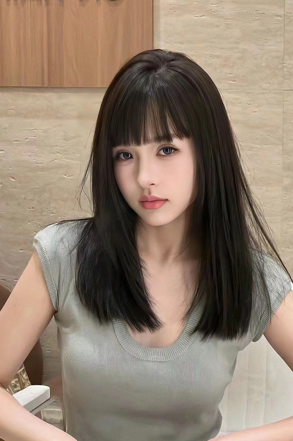 中长发的简约风