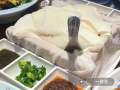 -95号酱骨·一块豆腐(展春园西路店)
