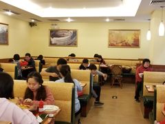 大堂-萨莉亚意式餐厅(国展天虹店)